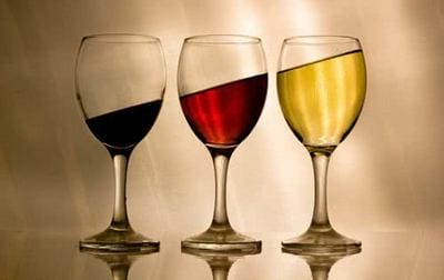 干红和红葡萄酒的区别在哪里_干红和红葡萄酒的区别在哪里图片