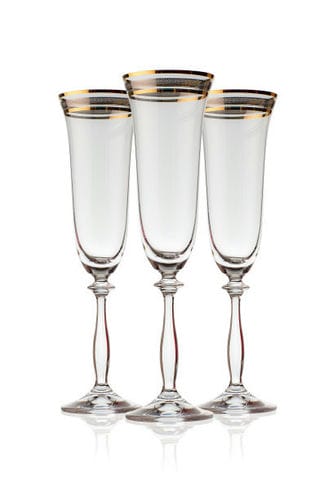 水晶酒杯和玻璃酒杯怎么区别_水晶酒杯和玻璃酒杯怎么区别图片