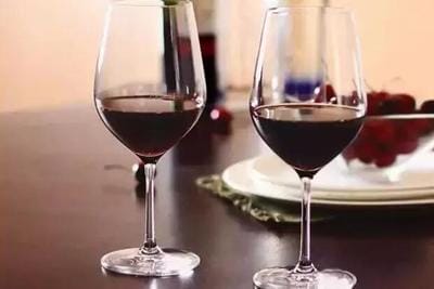 葡萄酒如何醒酒 最简单的办法_葡萄酒醒酒的正确方法